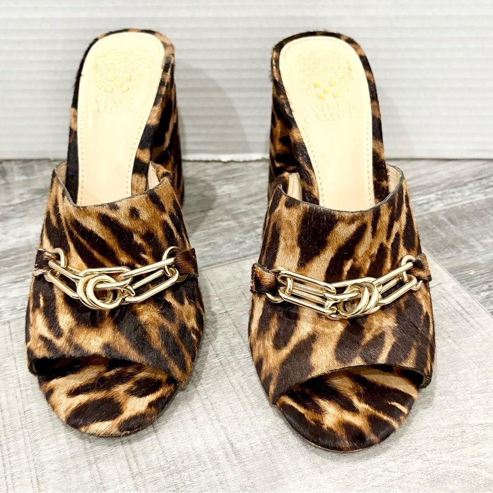 Vince Camuto Animal Print Heels with Gold Chain - Size 7